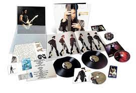 Welcome 2 America (Deluxe/2LP/Cd/Blu-Ray)